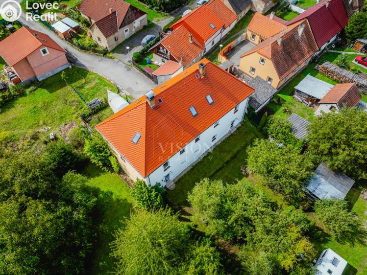 Prodej činžovního domu Všemyslice č. 46