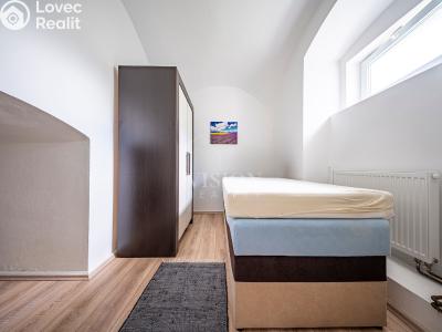 Prodej činžovního domu Všemyslice č. 5