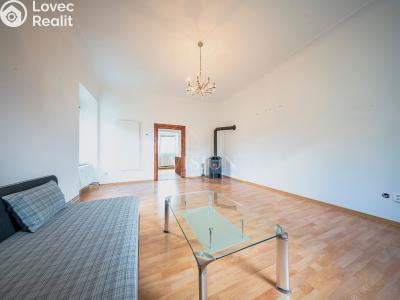 Продаж багатоквартирного будинку Všemyslice č. 18