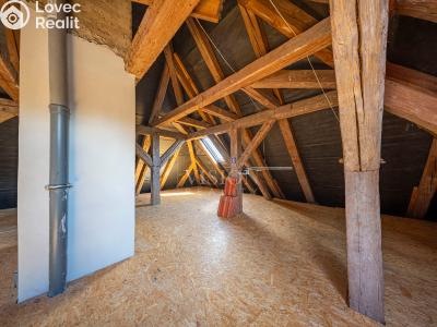 Продаж багатоквартирного будинку Všemyslice č. 35