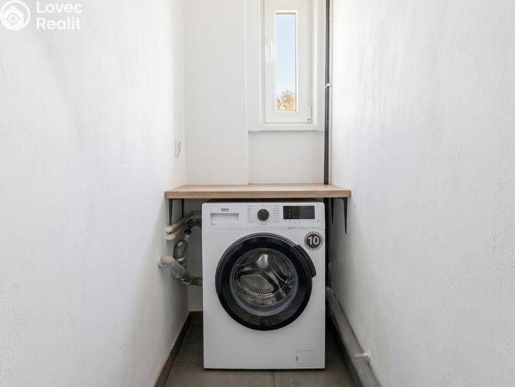 Pronájem bytu 2+KK Ústí nad Labem, Kramoly č. 8