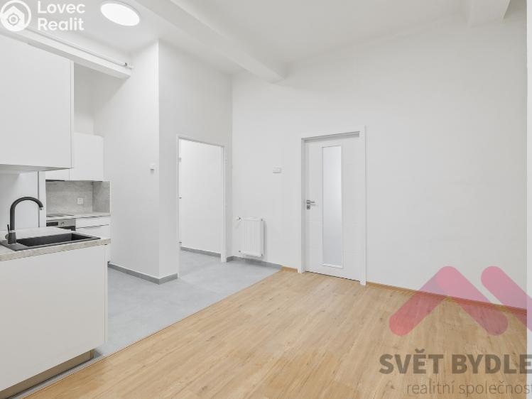 Аренда квартиры 3+1 Praha, Na Pankráci 1344/111 č. 5