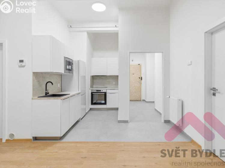 Pronájem bytu 3+1 Praha, Na Pankráci 1344/111 č. 10