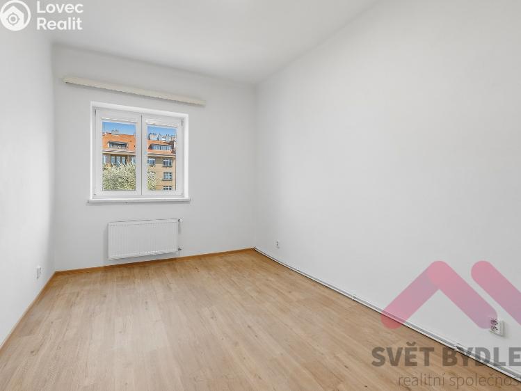 Pronájem bytu 3+1 Praha, Na Pankráci 1344/111 č. 13