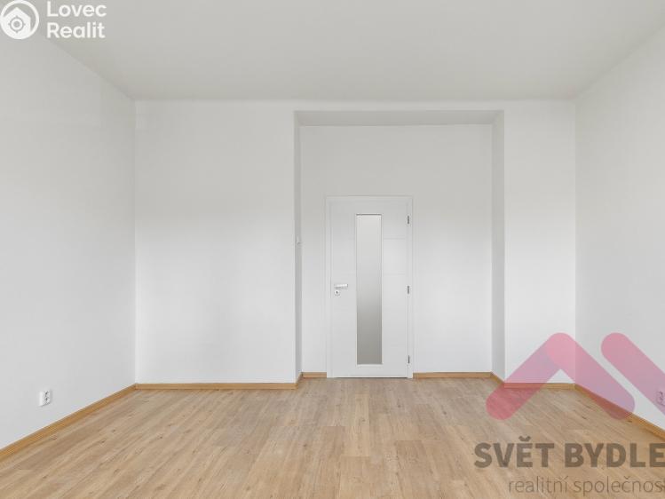 Pronájem bytu 3+1 Praha, Na Pankráci 1344/111 č. 16