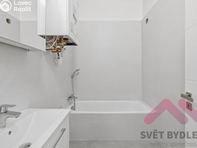 Pronájem bytu 3+1 Praha, Na Pankráci 1344/111 č. 24