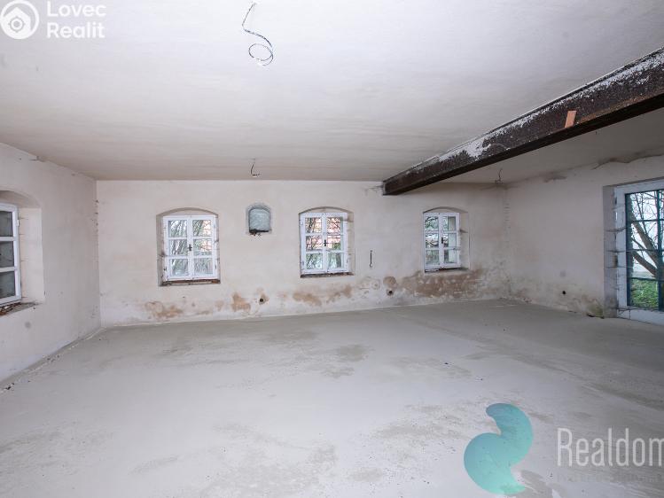 Prodej zemědělské usedlosti Bečice č. 14