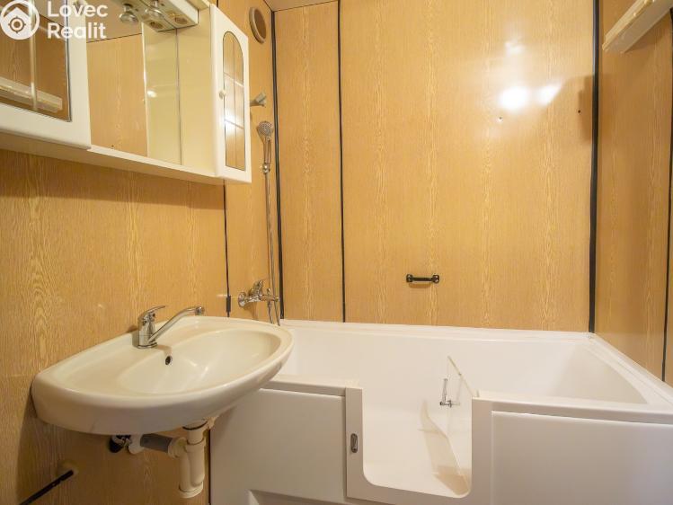 Prodej bytu 4+1 České Budějovice, N. Frýda 1245/10 č. 21