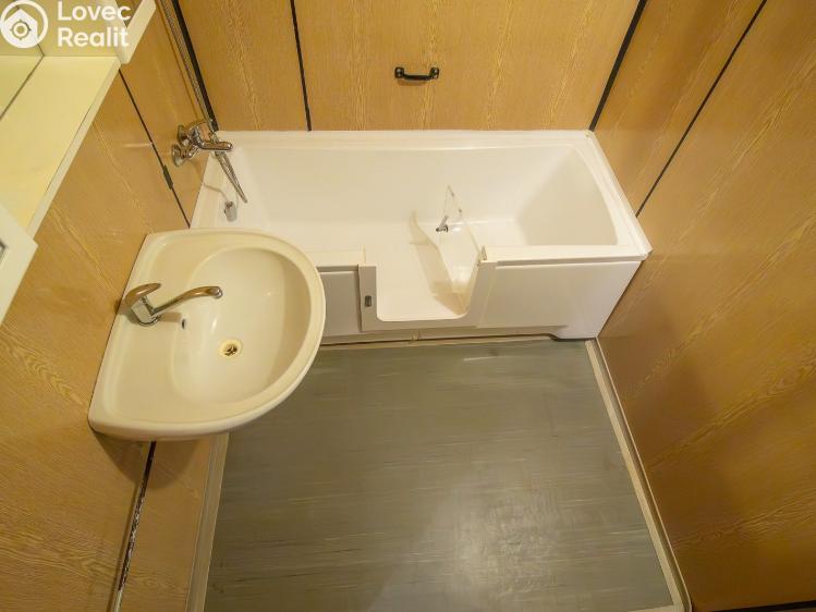 Prodej bytu 4+1 České Budějovice, N. Frýda 1245/10 č. 22