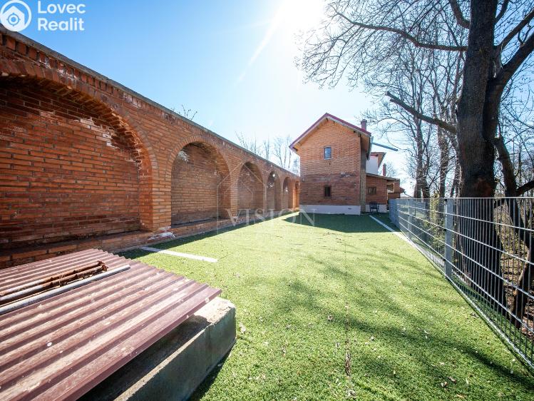 Prodej ubytovacího zařízení Mezno č. 30