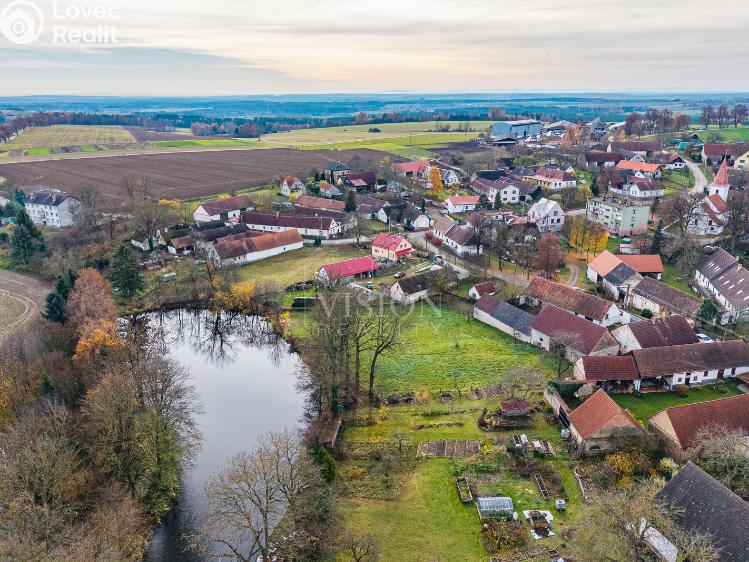Sale farm Hlasivo č. 27