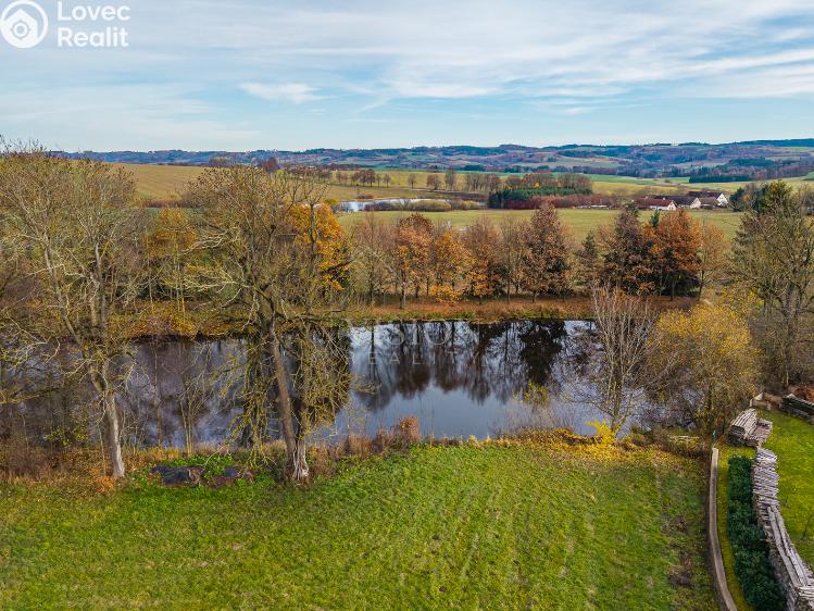 Sale farm Hlasivo č. 29