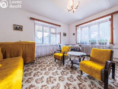 Sale farm Hlasivo č. 3