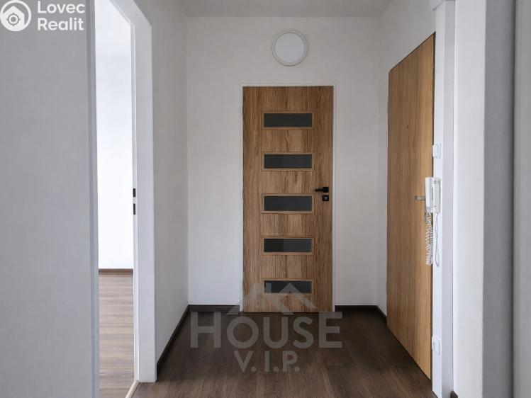 Prodej bytu 3+1 Praha, Lohniského č. 6