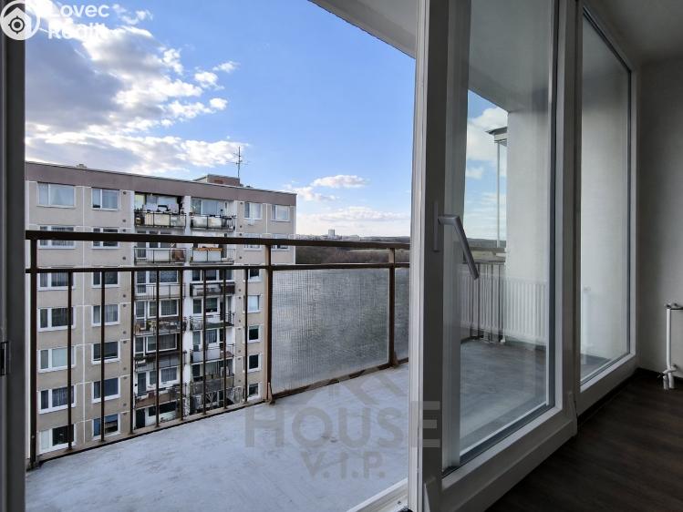 Prodej bytu 3+1 Praha, Lohniského č. 12