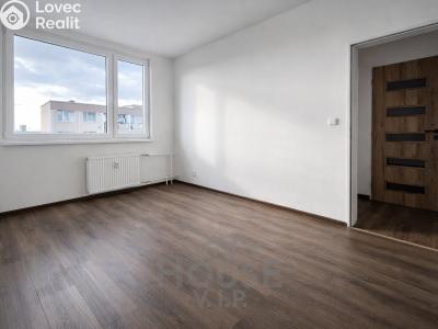 Prodej bytu 3+1 Praha, Lohniského č. 4