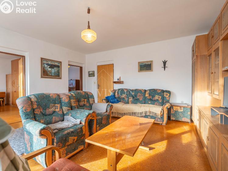 Sale multi-gen house Kovářov č. 4