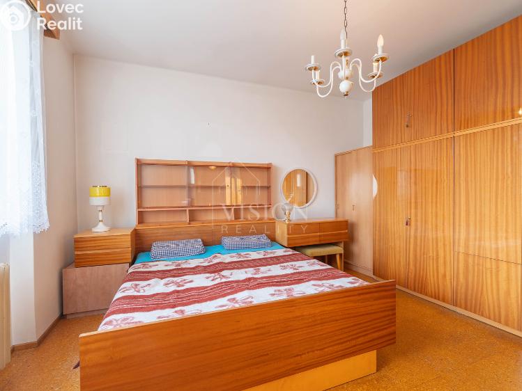 Sale multi-gen house Kovářov č. 7