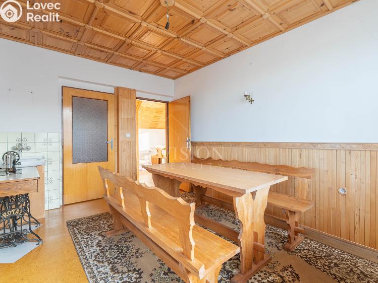 Sale multi-gen house Kovářov č. 11