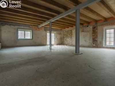 Sale farm Heřmaničky č. 3