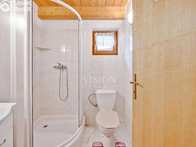 Продажа семейного дома Černovice, Husovy sady č. 14