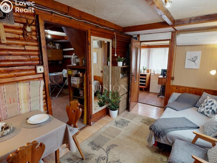 Sale hut Hradištko, V Zahrádkách č. 3