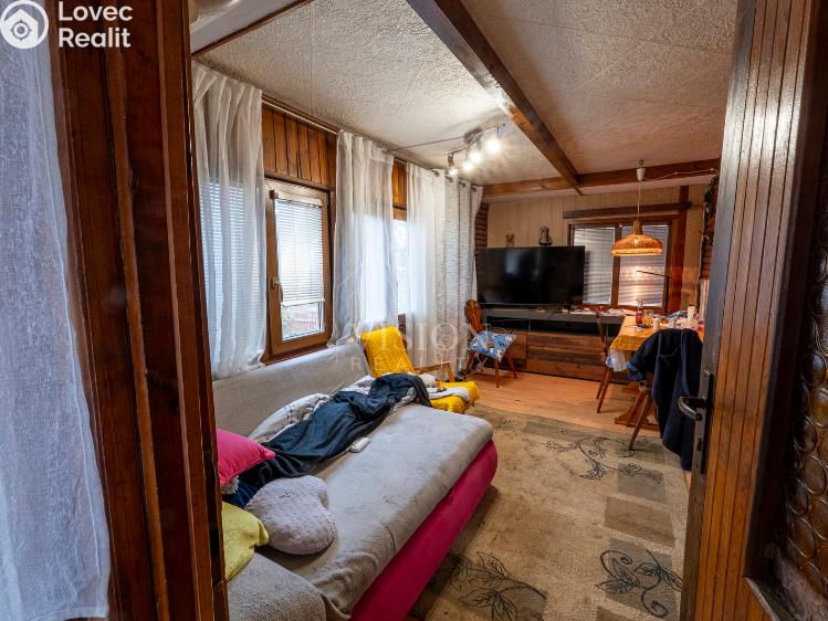 Sale hut Hradištko, V Zahrádkách č. 4