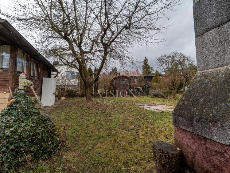 Sale hut Hradištko, V Zahrádkách č. 11