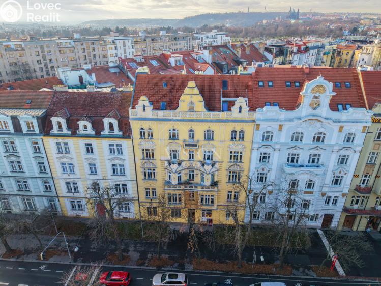 Sale apartment 2+KK Praha, Korunovační č. 1