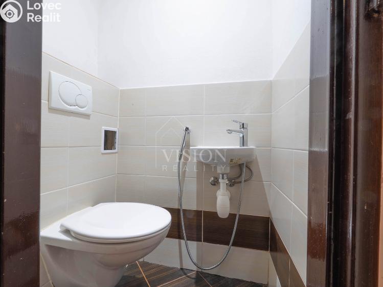 Sale apartment 2+KK Praha, Korunovační č. 8