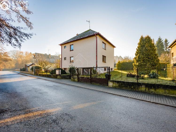 Продажа семейного дома Chýnov, Údolní č. 14