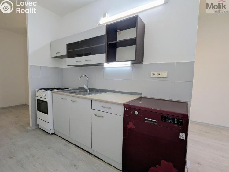 Аренда квартиры 3+1 Bílina, Sídliště Za Chlumem č. 1