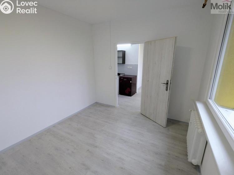 Аренда квартиры 3+1 Bílina, Sídliště Za Chlumem č. 9