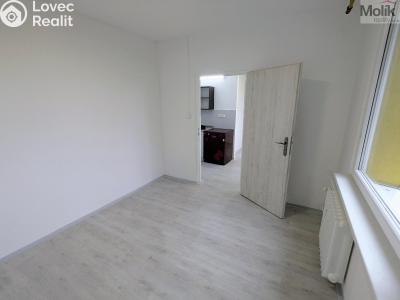 Оренда квартири 3+1 Bílina, Sídliště Za Chlumem č. 9