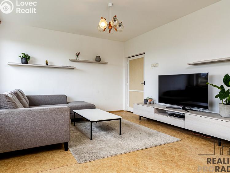 Prodej bytu 3+1 Praha, Hvozdíková č. 23