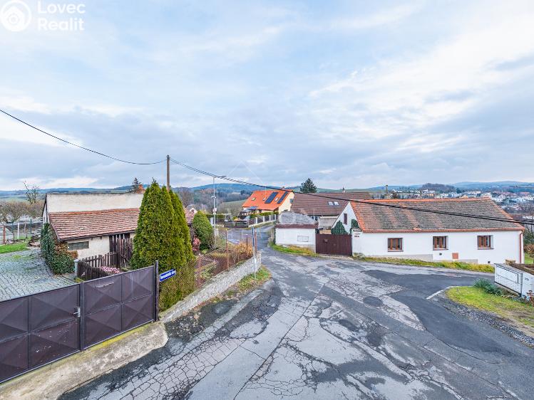 Pronájem bytu 4+KK Sedlčany, Nademlýnská č. 18