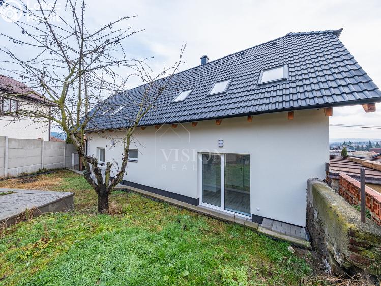 Pronájem bytu 4+KK Sedlčany, Nademlýnská č. 28