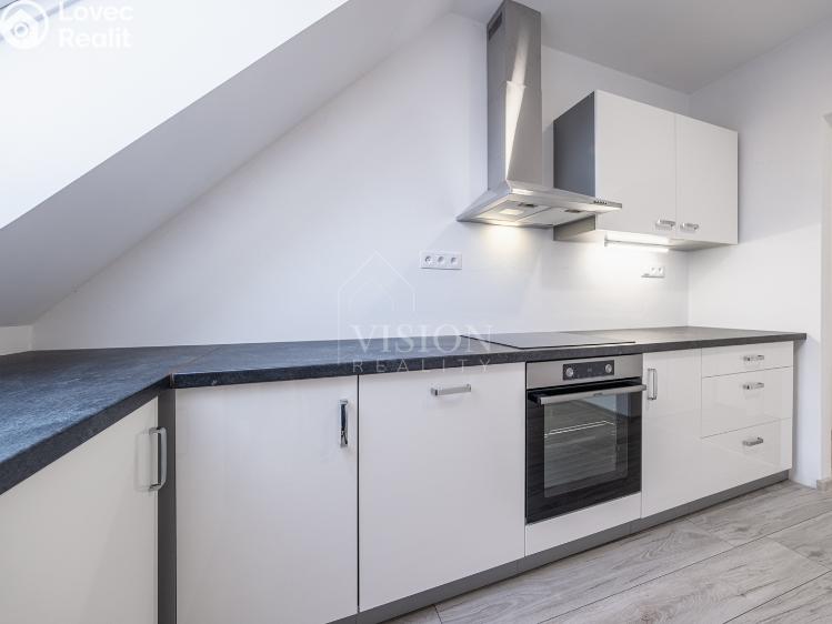 Pronájem bytu 4+KK Sedlčany, Nademlýnská č. 7