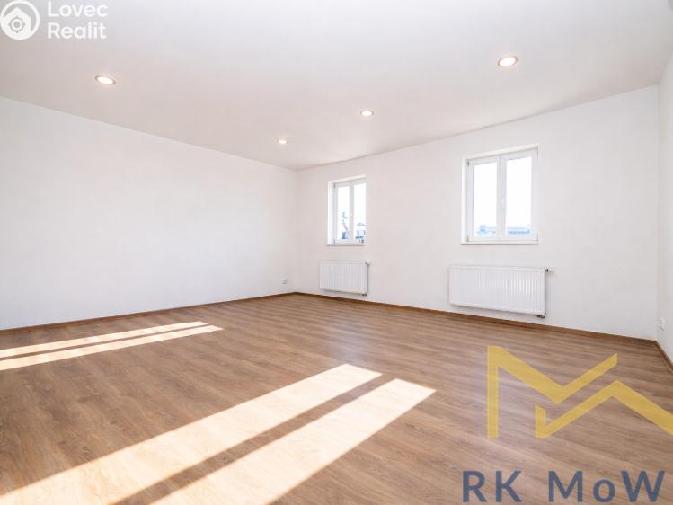 Pronájem bytu 1+KK Praha, Lípová č. 2