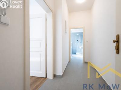 Pronájem bytu 1+KK Praha, Lípová č. 6