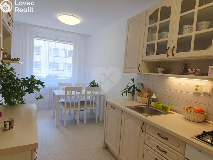 Аренда квартиры 3+1 Praha, Na rovnosti č. 10