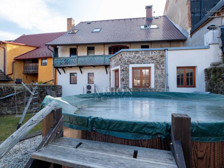 Prodej rodinného domu Velešín, náměstí J. V. Kamarýta č. 30