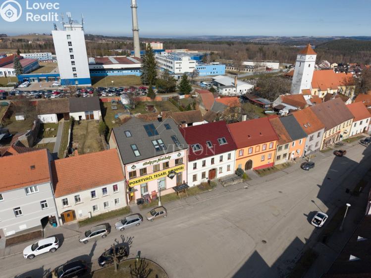 Prodej rodinného domu Velešín, náměstí J. V. Kamarýta č. 35