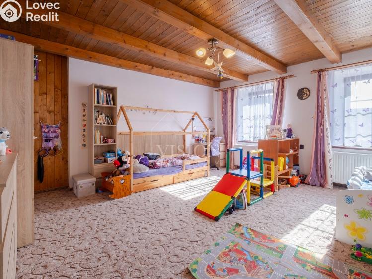 Продажа семейного дома Velešín, náměstí J. V. Kamarýta č. 9