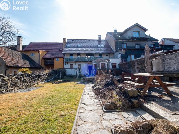 Продажа семейного дома Velešín, náměstí J. V. Kamarýta č. 25