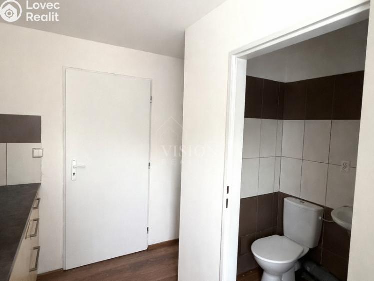 Pronájem kanceláře Poříčany č. 7