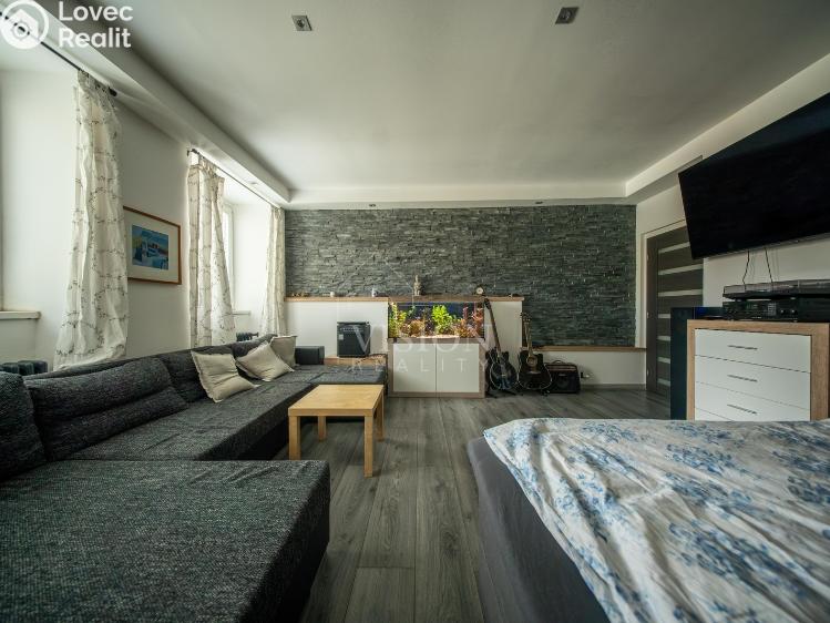 Prodej vícegeneračního domu Ondřejov, nám. 9. května č. 23