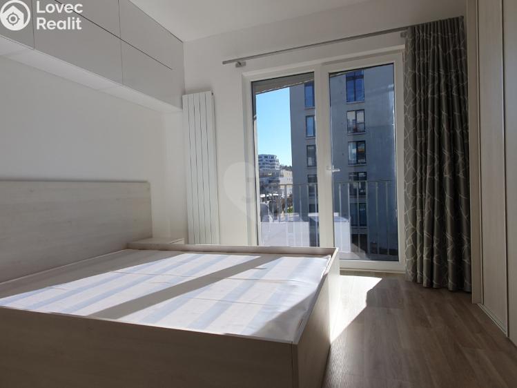 Pronájem bytu 2+KK Praha, Novovysočanská č. 6