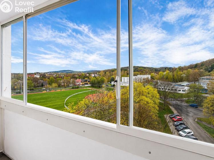 Pronájem bytu 1+KK Chomutov, Seifertova č. 1