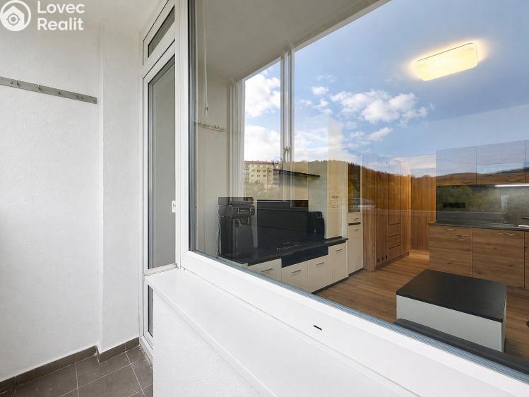 Pronájem bytu 1+KK Chomutov, Seifertova č. 18